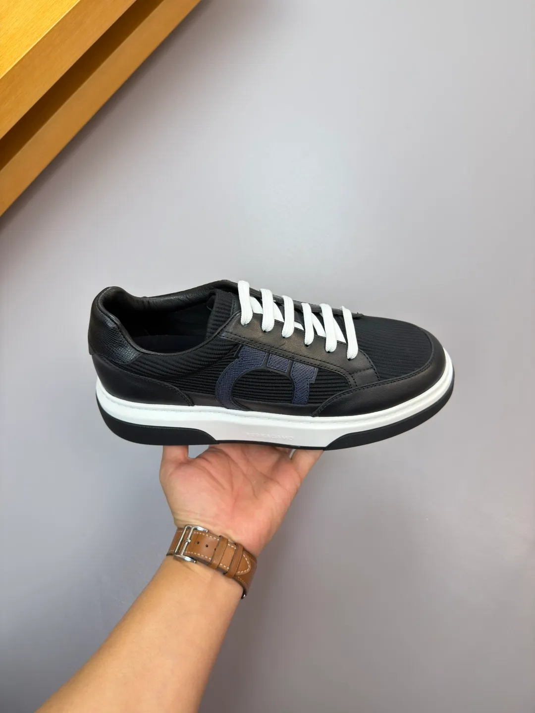 Men's men's shoes 💰420 [New style] 🏃‍♂️🏃‍♂️[ Ferragamo] Ferragamo - High-end quality original order·Casual sports shoes - Upper: 🔝Nappa calfskin, suede calfskin, shoe body. Sewing brand totem, tongue air pressure brand logo - Inner: water-dyed cowhide - Outsole: ultra-light TPU foam rubber; molded outsole -Ultra-high quality control and fine workmanship: outstanding (high-end, extravagance, grade) -Size: 38-45 (46, can be customized)